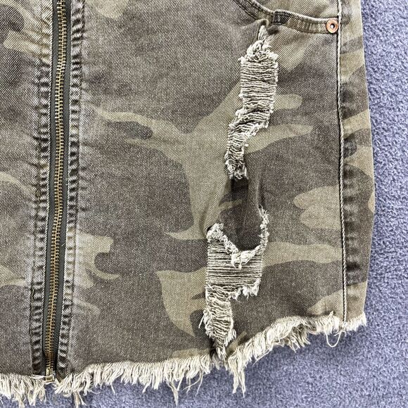 DANCE & MARVEL Skirt Womens Medium Army Green Camouflage Mini Distressed Y2K - Picture 5 of 14